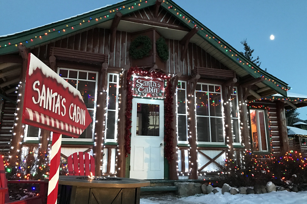 Santa's Cabin at Jasper Park Lodge, Christmas
