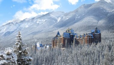 FAIRMONT RESORTS IN CANADA’S WESTERN MOUNTAIN REGION RECOGNIZED WITH CONDÉ NAST TRAVELER’S 2023 READERS’ CHOICE AWARDS